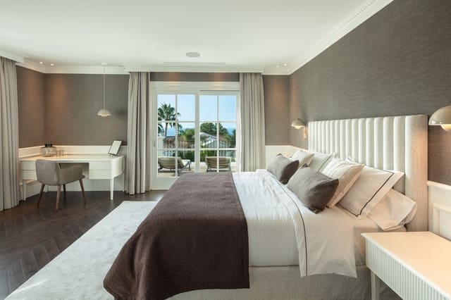 6 sypialnia Willa na sprzedaż w Marbella z basenem garażem - 8 750 000 € (Ref: 9448216)