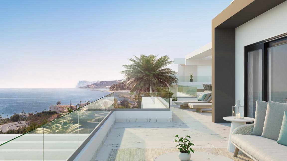 Apartamento de 3 habitaciones en Casares en venta con piscina garaje - 327.000 € (Ref: 9448228)