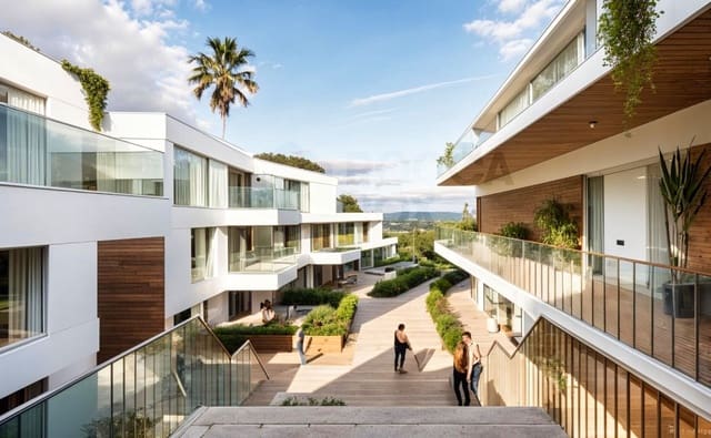 4 Zimmer Apartment zu verkaufen in Estepona mit Pool Garage - 210.700 € (Ref: 9448255)