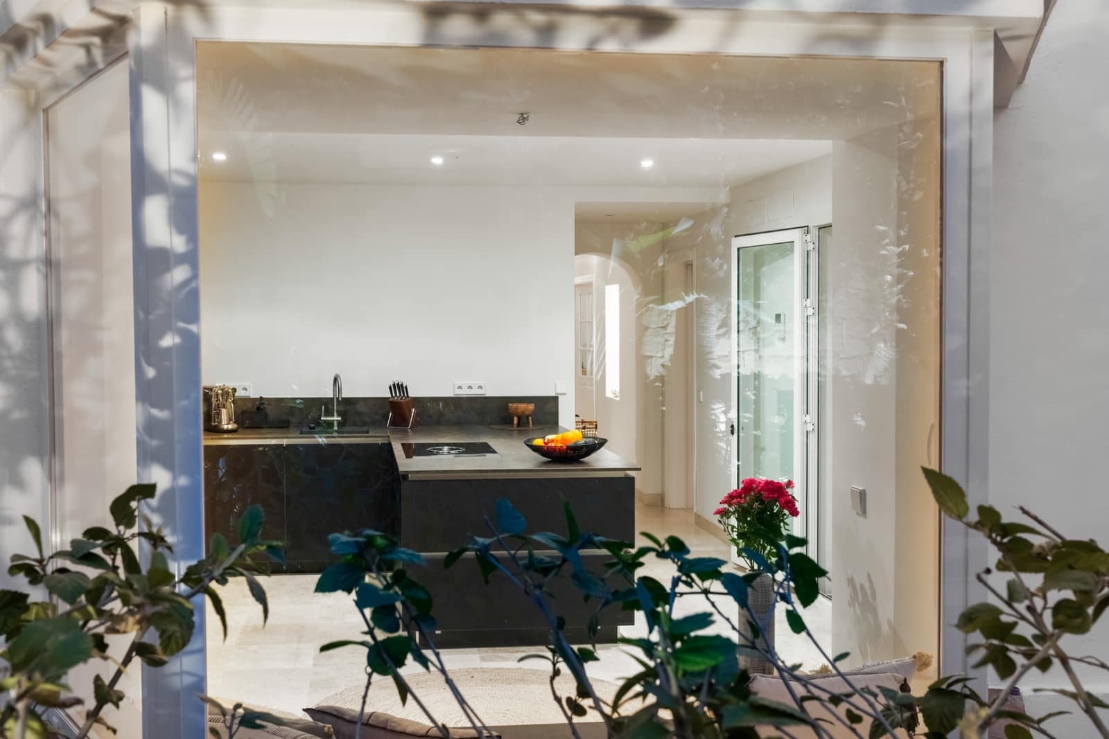 6 sypialnia Willa na sprzedaż w Marbella z basenem garażem - 4 000 000 € (Ref: 9448263)