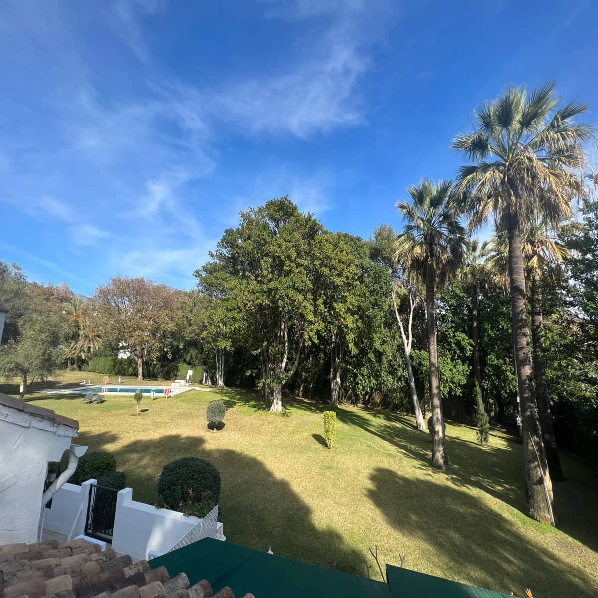 Apartamento de 2 habitaciones en Marbella en venta con piscina - 350.000 € (Ref: 9448265)