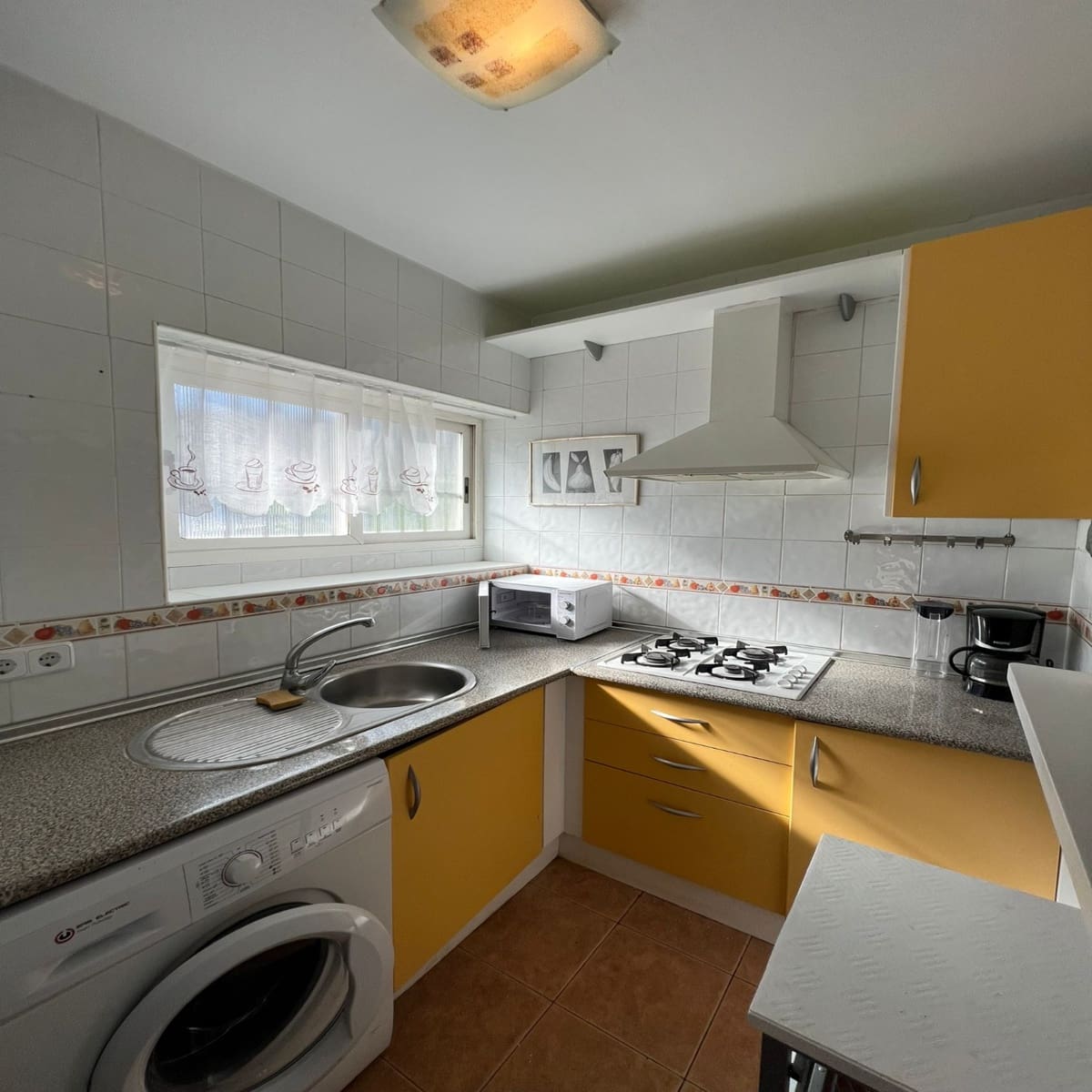 Apartamento de 2 habitaciones en Marbella en venta con piscina - 350.000 € (Ref: 9448265)