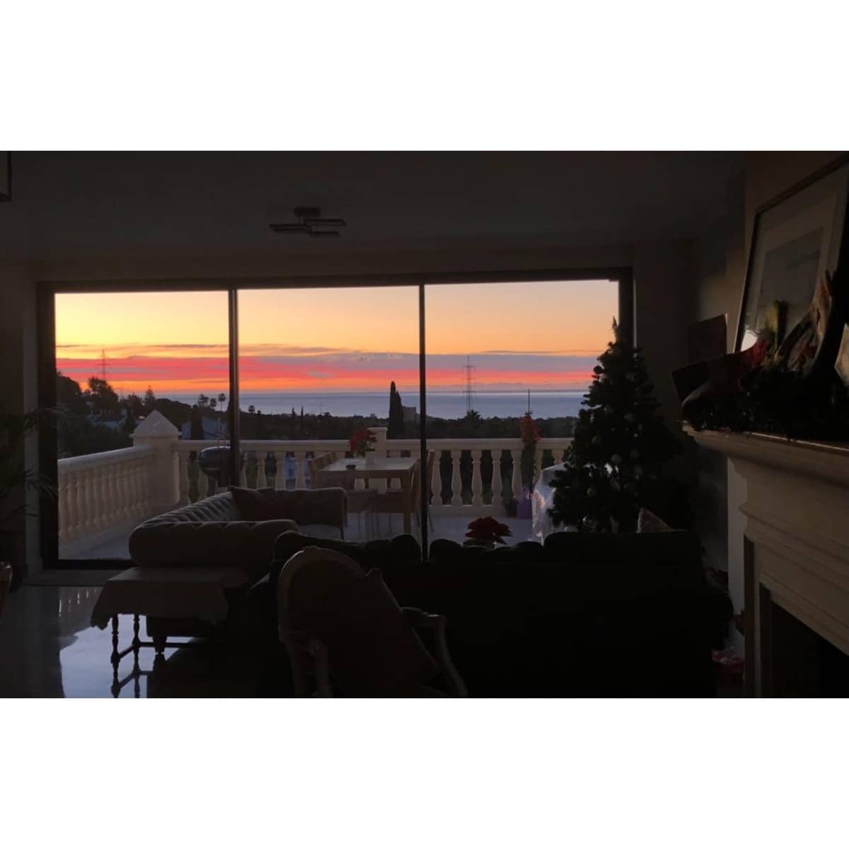 3 soverom Villa til salgs i Marbella med svømmebasseng garasje - € 600 000 (Ref: 9448273)