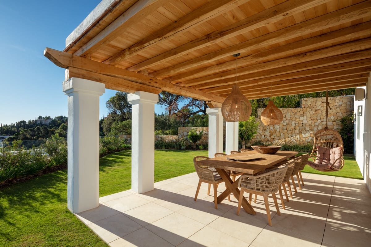 6 soverom Villa til salgs i El Madronal med svømmebasseng garasje - € 4 500 000 (Ref: 9448280)