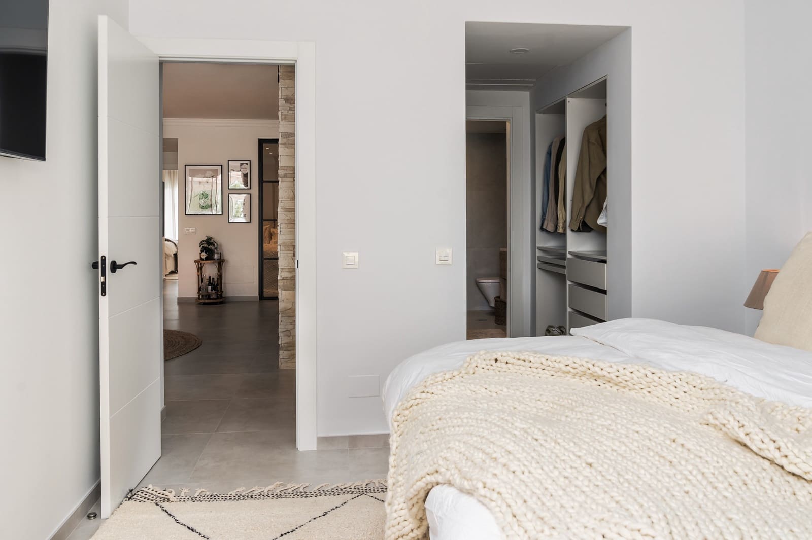 Apartamento de 3 habitaciones en Marbella en venta con piscina garaje - 699.000 € (Ref: 9448286)