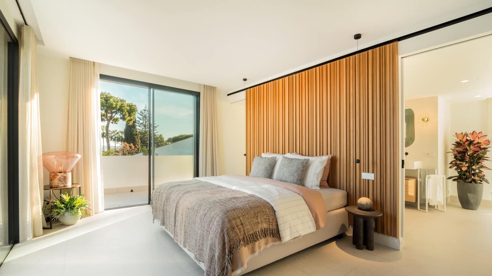 5 sypialnia Willa na sprzedaż w Marbella z basenem - 6 500 000 € (Ref: 9448294)