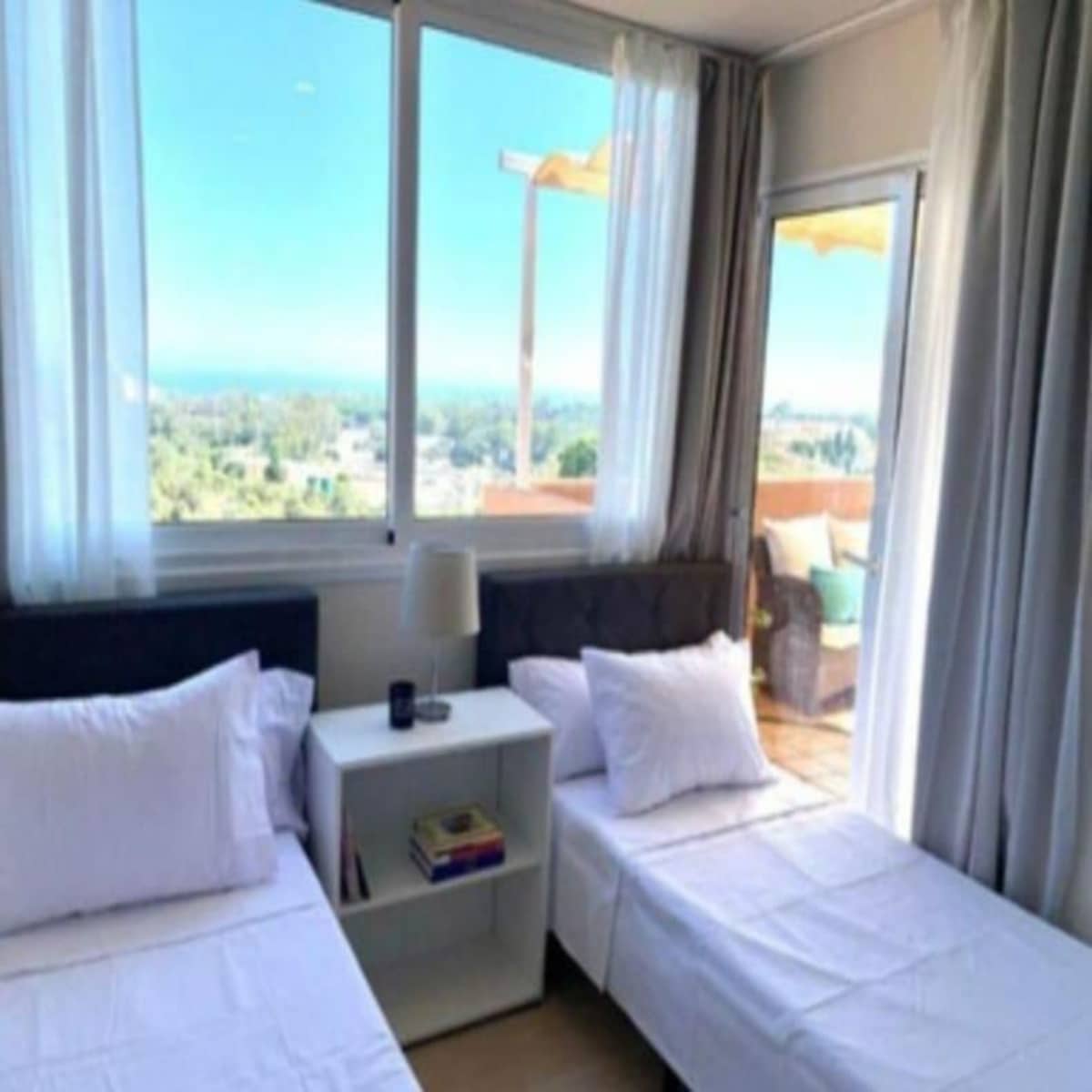 Apartamento de 3 habitaciones en Marbella en venta con piscina garaje - 495.000 € (Ref: 9448308)