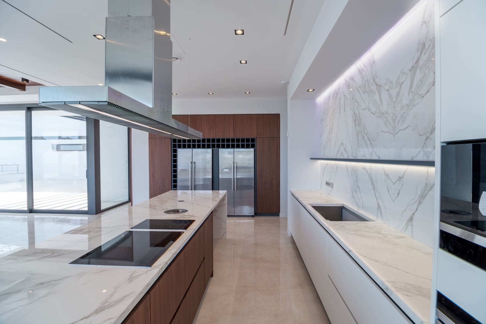 12 bedroom Villa for sale in Marbella with pool garage - € 12,700,000 (Ref: 9448341)