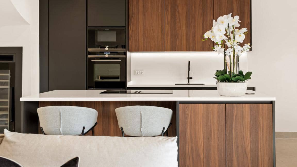 3 quarto Apartamento para venda em Estepona com piscina garagem - 1 995 000 € (Ref: 9448366)