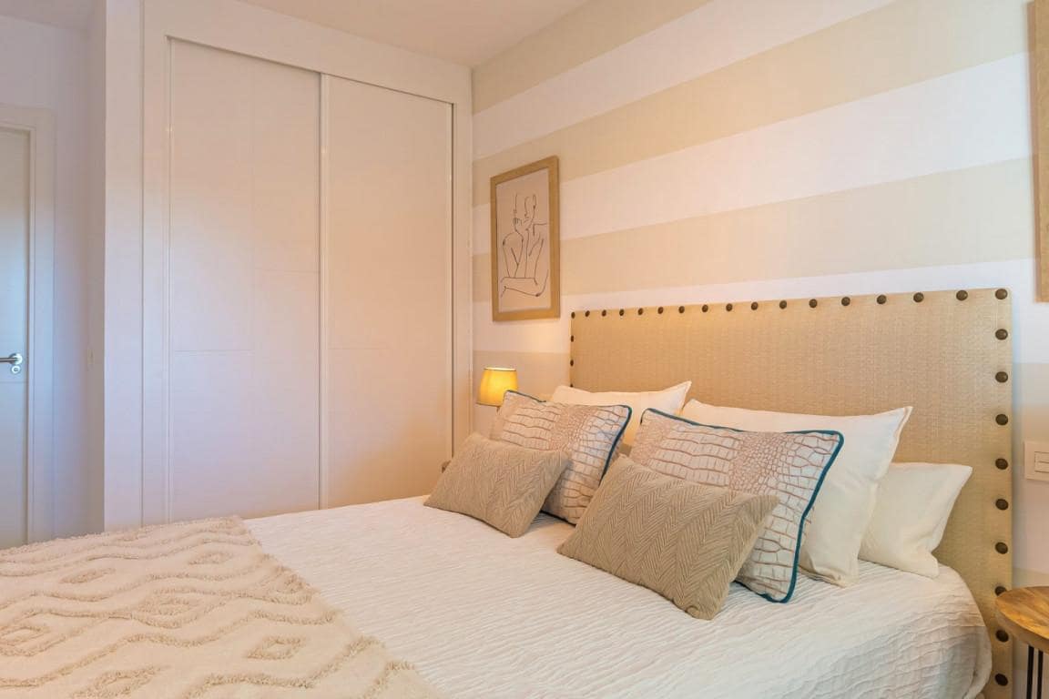 2 chambre Appartement à vendre à Marbella avec piscine garage - 199 000 € (Ref: 9448392)