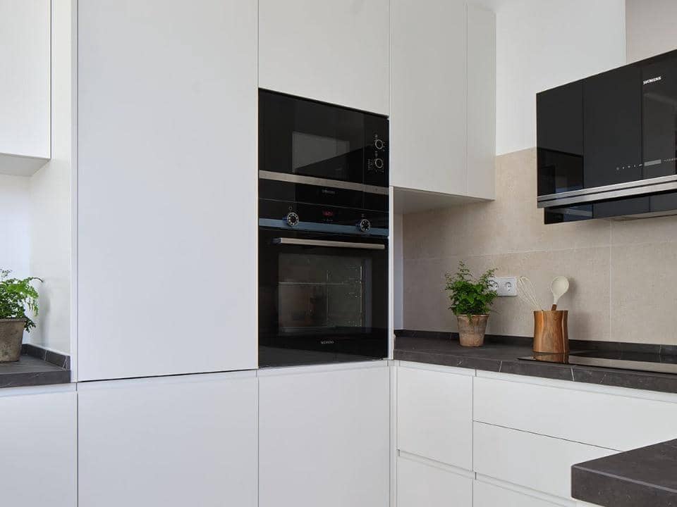 3 quarto Moradia para venda em Marbella com piscina garagem - 1 690 000 € (Ref: 9448397)