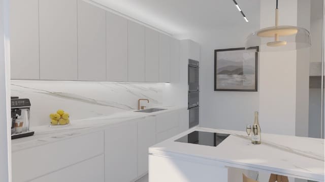 4 bedroom Villa for sale in Marbella with pool garage - € 799,000 (Ref: 9448400)