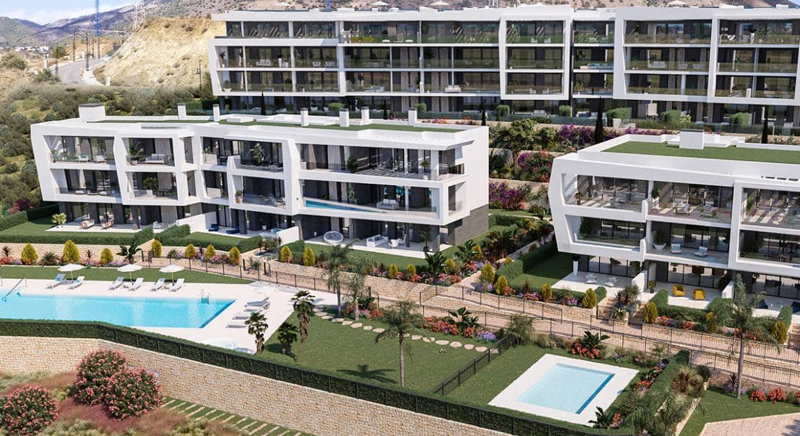 Apartamento de 2 habitaciones en Marbella en venta con piscina garaje - 398.000 € (Ref: 9448416)