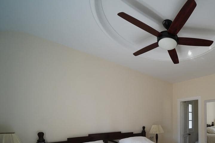 6 sovrum Villa till salu i Nueva Andalucia med pool garage - 1 100 000 € (Ref: 9506987)