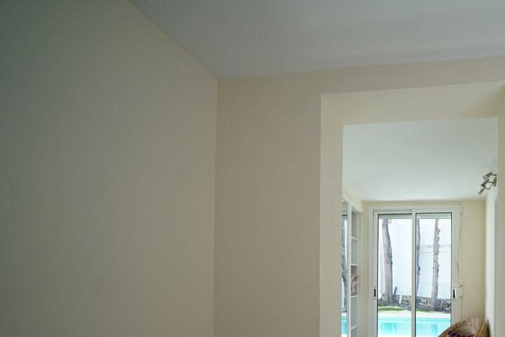 6 sovrum Villa till salu i Nueva Andalucia med pool garage - 1 100 000 € (Ref: 9506987)