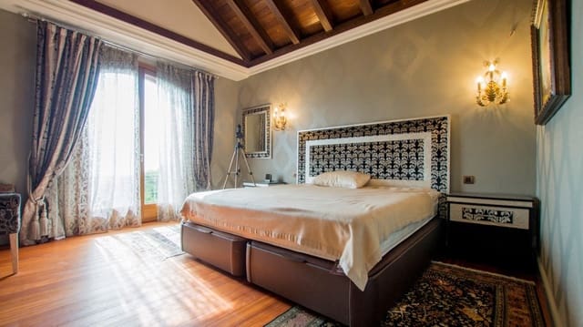 5 sypialnia Willa na sprzedaż w Los Flamingos, Benahavís z basenem garażem - 1 990 050 € (Ref: 9506997)