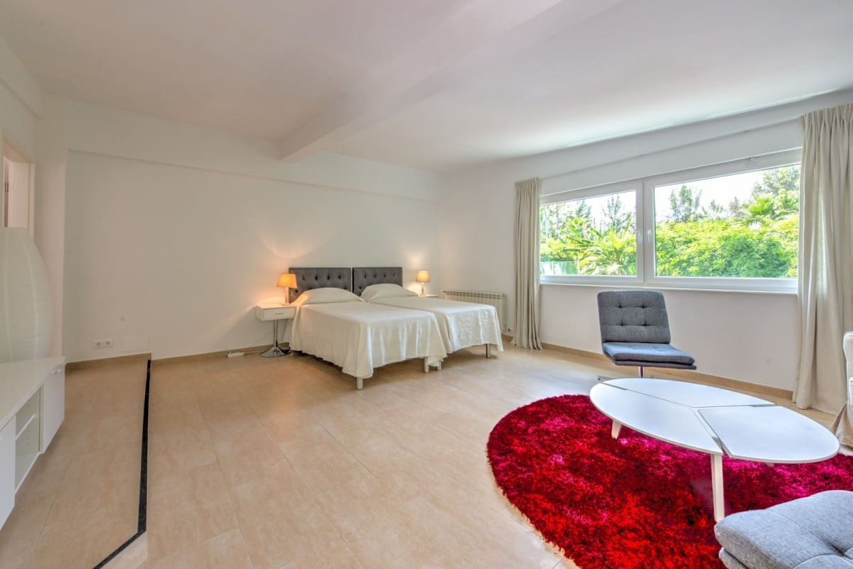 4 bedroom Villa for sale in Marbella with pool - € 1,399,000 (Ref: 9506999)