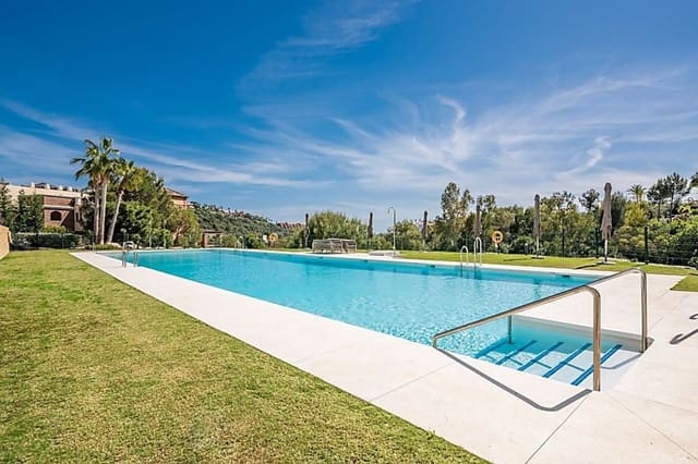 3 bedroom Apartment for sale in Benahavís with pool garage - € 520,000 (Ref: 9507001)