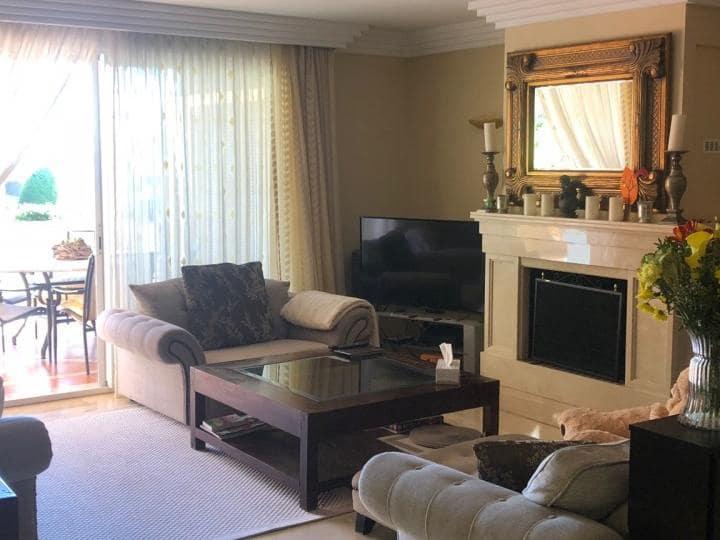 3 soveværelse Lejlighed til salg i Marbella med swimmingpool garage - € 970.000 (Ref: 9507010)