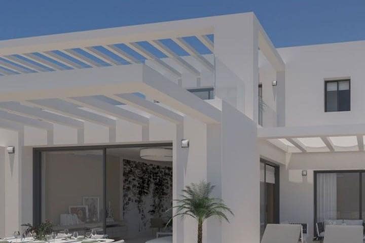 3 slaapkamer Penthouse te koop in Estepona met zwembad garage - € 715.000 (Ref: 9507034)