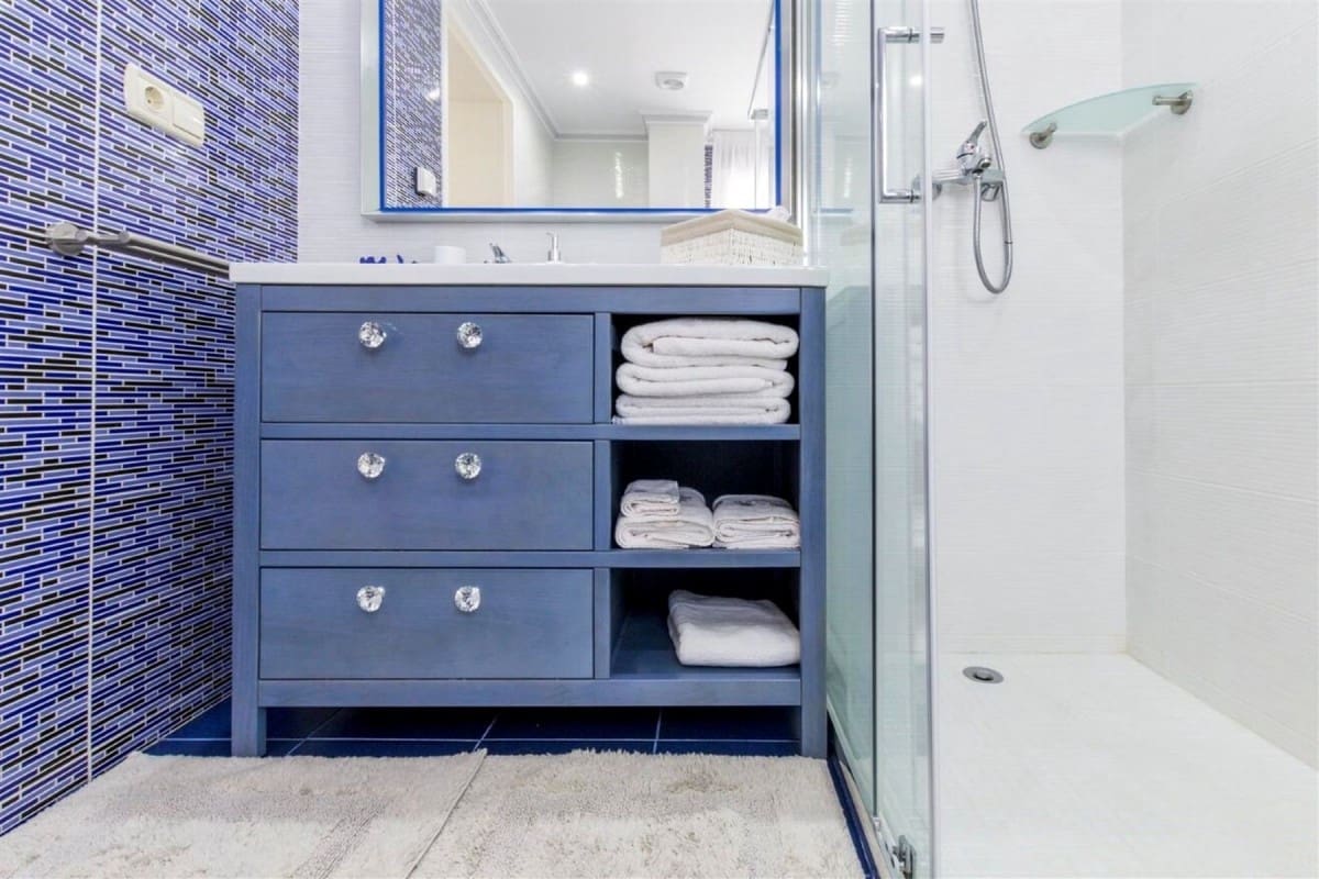 4 soveværelse Villa til salg i Marbella med swimmingpool - € 1.200.000 (Ref: 9507045)