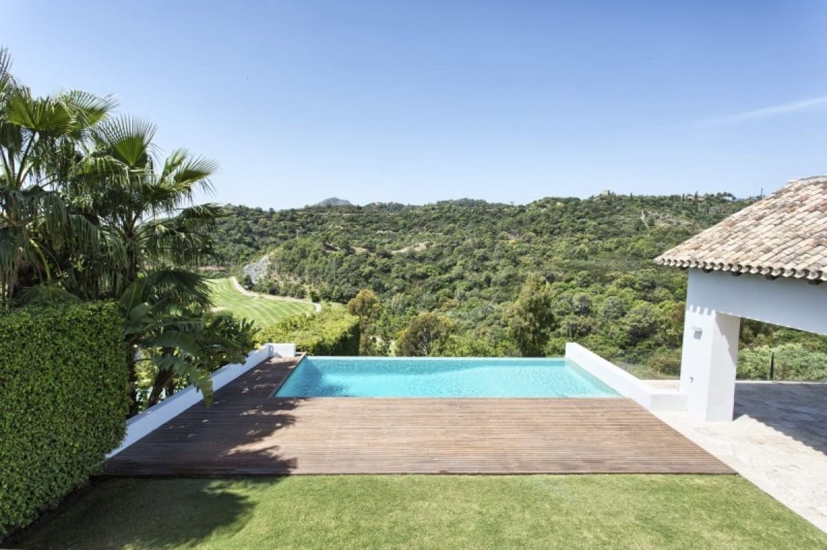 Chalet de 6 habitaciones en Marbella en venta con piscina garaje - 3.500.000 € (Ref: 9507060)