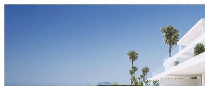 3 slaapkamer Appartement te koop in Estepona met zwembad - € 2.675.000 (Ref: 9507064)