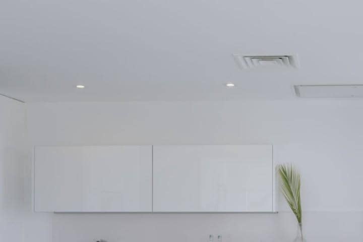 Chalet de 4 habitaciones en Benalmádena en venta con piscina - 815.000 € (Ref: 9507091)