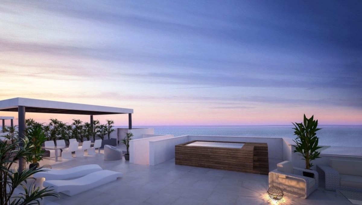 4 quarto Apartamento para venda em Fuengirola com piscina - 535 000 € (Ref: 9507105)