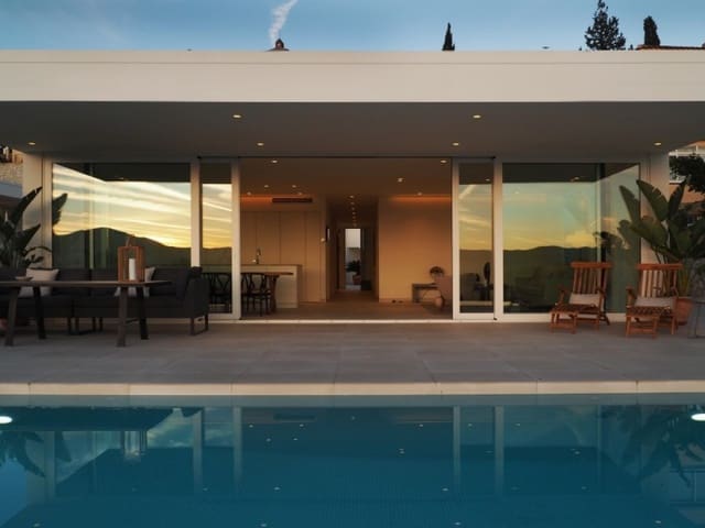 5 bedroom Villa for sale in Mijas with pool garage - € 895,000 (Ref: 9507108)