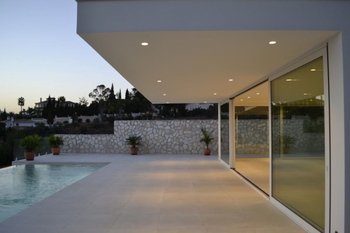 4 bedroom Villa for sale in Mijas with pool garage - € 850,000 (Ref: 9507109)