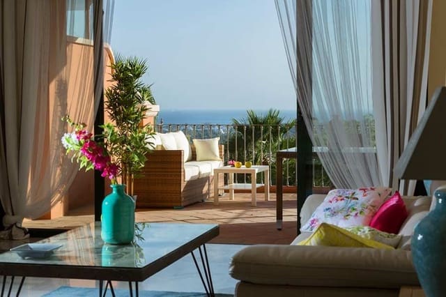 Apartamento de 2 habitaciones en Benahavís en venta con piscina garaje - 417.500 € (Ref: 9507112)