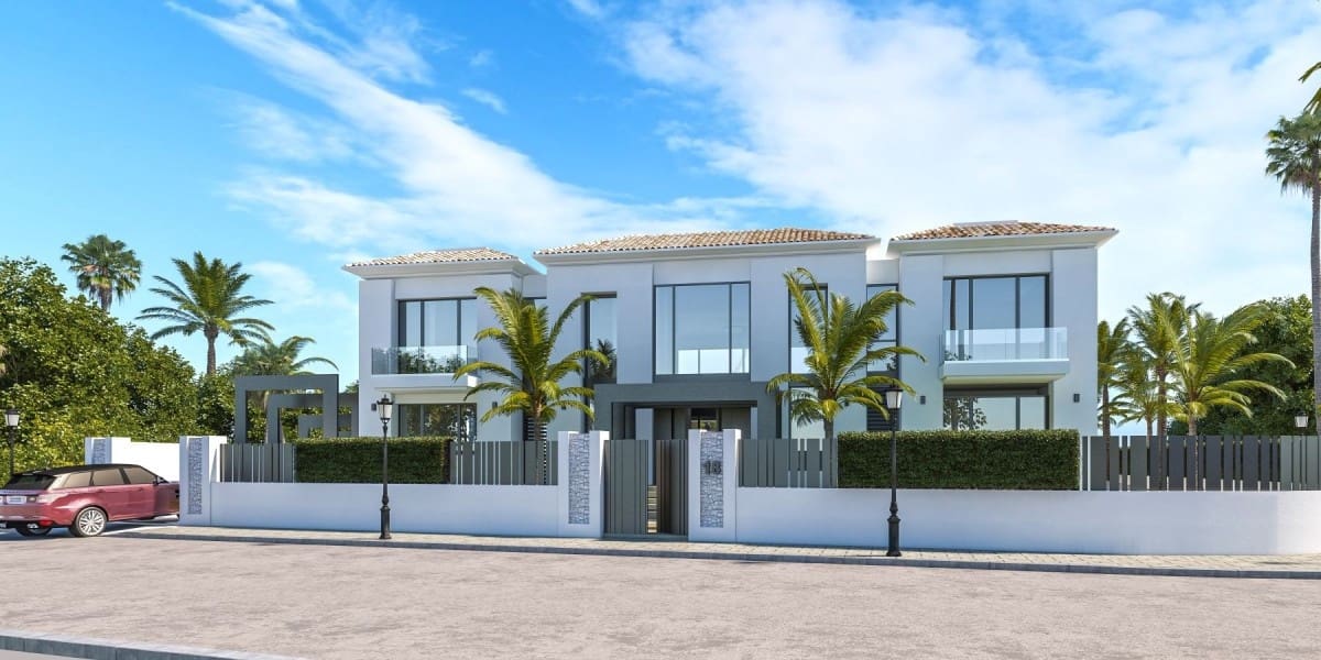 5 bedroom Villa for sale in Estepona with pool garage - € 3,900,000 (Ref: 9507158)
