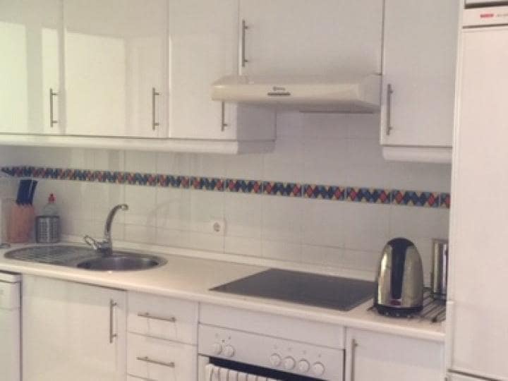 3 soverom Hus til salgs i Marbella med svømmebasseng garasje - € 389 000 (Ref: 9507159)