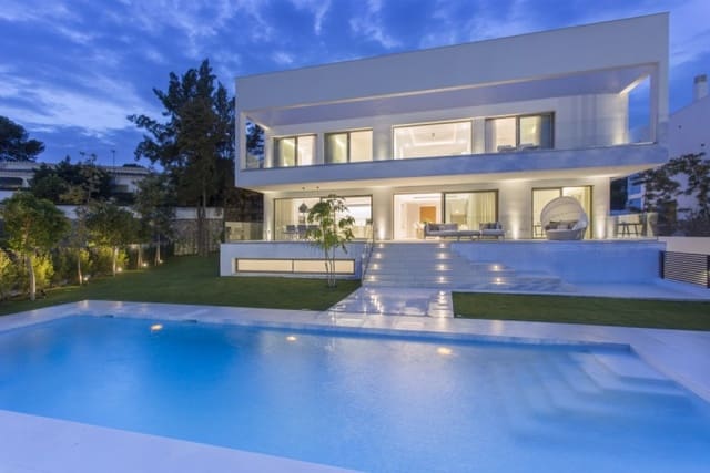 5 soveværelse Villa til salg i Marbella med swimmingpool garage - € 2.190.000 (Ref: 9507160)