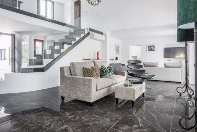 6 soveværelse Villa til salg i Marbella med swimmingpool garage - € 3.495.000 (Ref: 9507162)