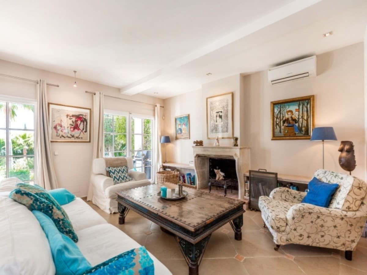 Chalet de 5 habitaciones en Marbella en venta con piscina - 1.595.000 € (Ref: 9507166)