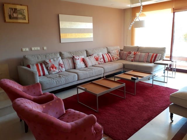 3 bedroom Townhouse for sale in Marbella with pool garage - € 590,000 (Ref: 9507179)