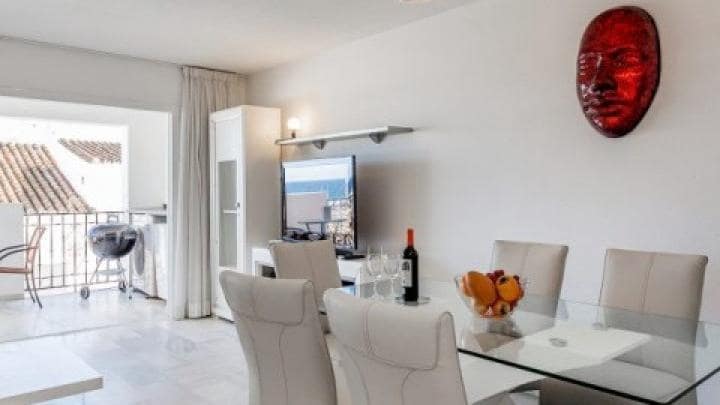 2 slaapkamer Appartement te koop in Marbella met zwembad - € 555.000 (Ref: 9507180)
