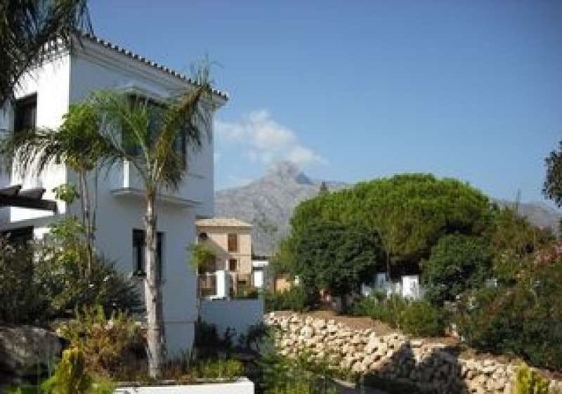 Chalet de 5 habitaciones en Marbella en venta con piscina garaje - 1.950.000 € (Ref: 9507186)