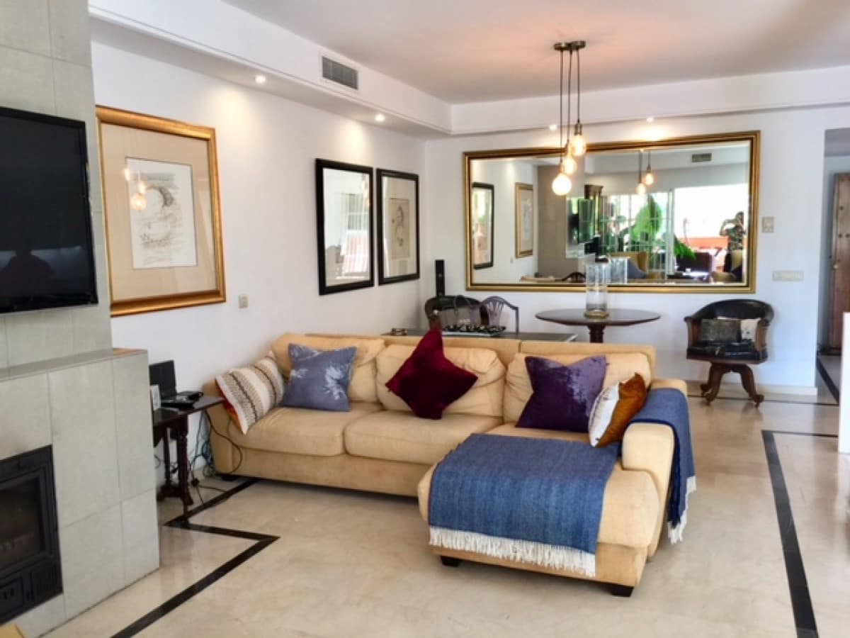 3 slaapkamer Appartement te koop in Marbella met zwembad garage - € 460.000 (Ref: 9507189)