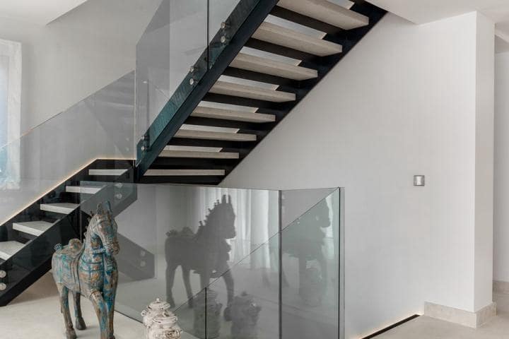 Chalet de 5 habitaciones en Marbella en venta con piscina garaje - 2.450.000 € (Ref: 9507191)