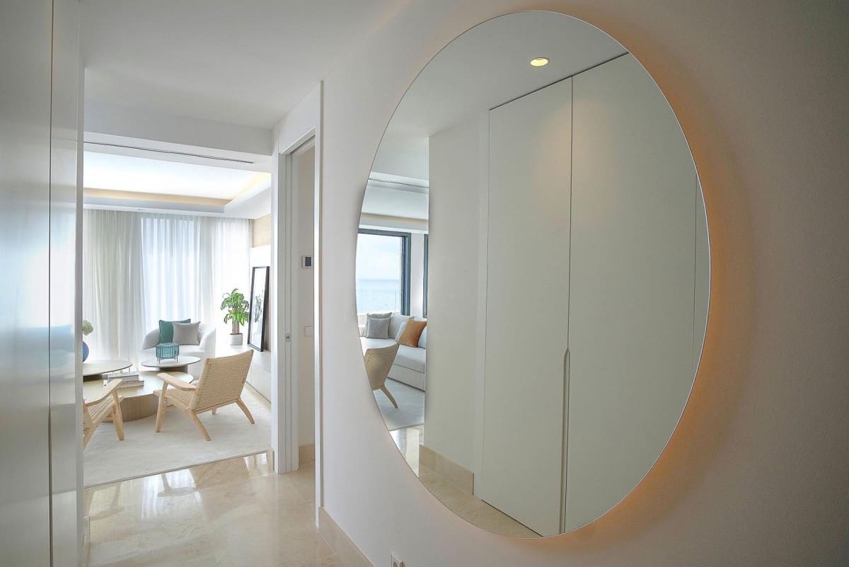 3 bedroom Penthouse for sale in Estepona with pool garage - € 2,290,000 (Ref: 9507199)