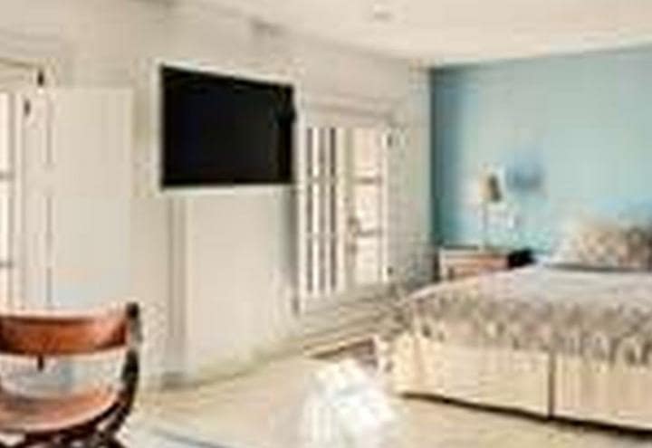 5 bedroom Villa for sale in Benahavis with pool garage - € 3,500,000 (Ref: 9507200)