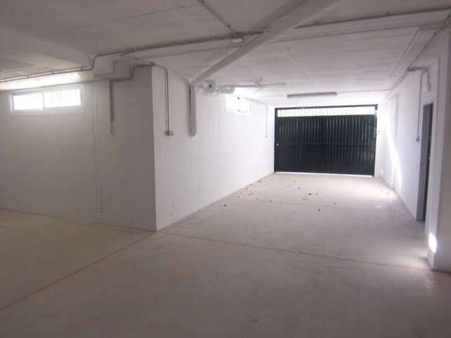 4 soverom Villa til salgs i Marbella med svømmebasseng - € 1 200 000 (Ref: 9507238)