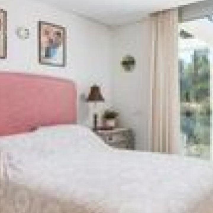 5 makuuhuone Huvila myytävänä paikassa Marbella mukana uima-altaan 
autotalli - 1 775 000 € (Ref: 9507268)