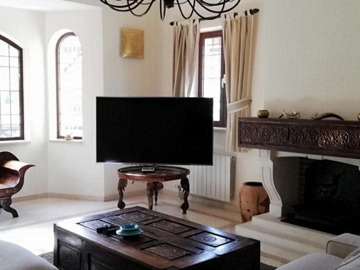 5 bedroom Villa for sale in Benalmadena with pool garage - € 1,380,000 (Ref: 9507277)