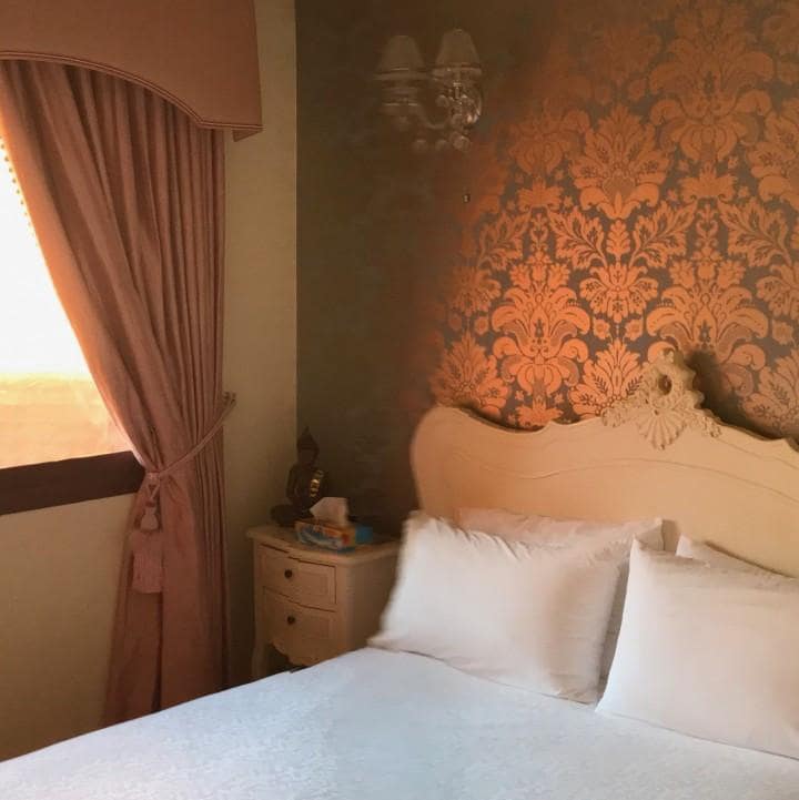 3 sypialnia Penthouse na sprzedaż w Puerto Banus z basenem garażem - 1 275 000 € (Ref: 9507296)