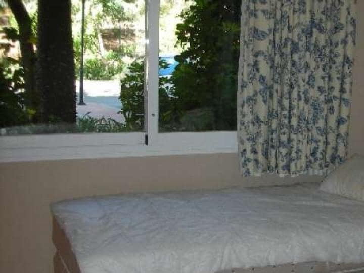 Apartamento de 2 habitaciones en Marbella en venta con piscina garaje - 339.000 € (Ref: 9507297)