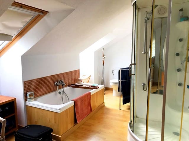 4 soveværelse Byhus til salg i Marbella med swimmingpool garage - € 329.500 (Ref: 9507304)